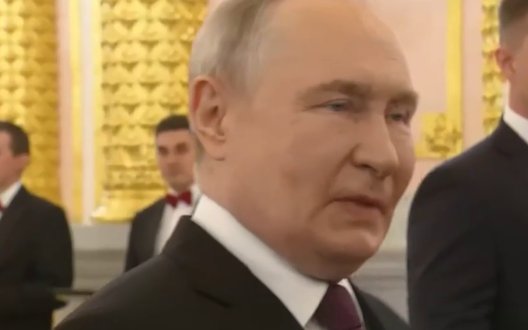 Путін погрожує Україні втратою «захіних земель, подарованих Сталіним»