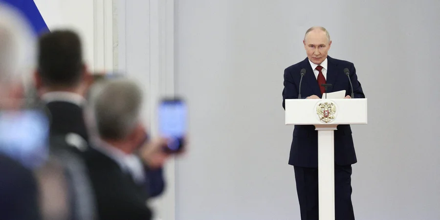 Кремль готує Росію до воєнного стану та постійної мілітаризації після виборів у Держдуму