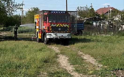 РФ вдарила дроном по рятувальниках ДСНС на Запоріжжі під час гасіння пожежі: четверо поранених