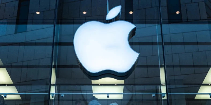 Apple знову стала найдорожчою компанією світу: капіталізація майже досягла $5 трлн