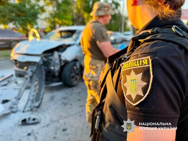 В Одесі ввечері вдруге за день вибухнув автомобіль: водій загинув, пасажирка поранена