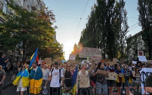 У Києві відбулася протестна хода за реформи в оборонці після відставки Федорова