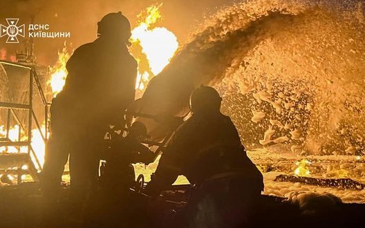 Дрони РФ атакували склади «Розетки» у Броварах: одна людина загинула, троє поранені