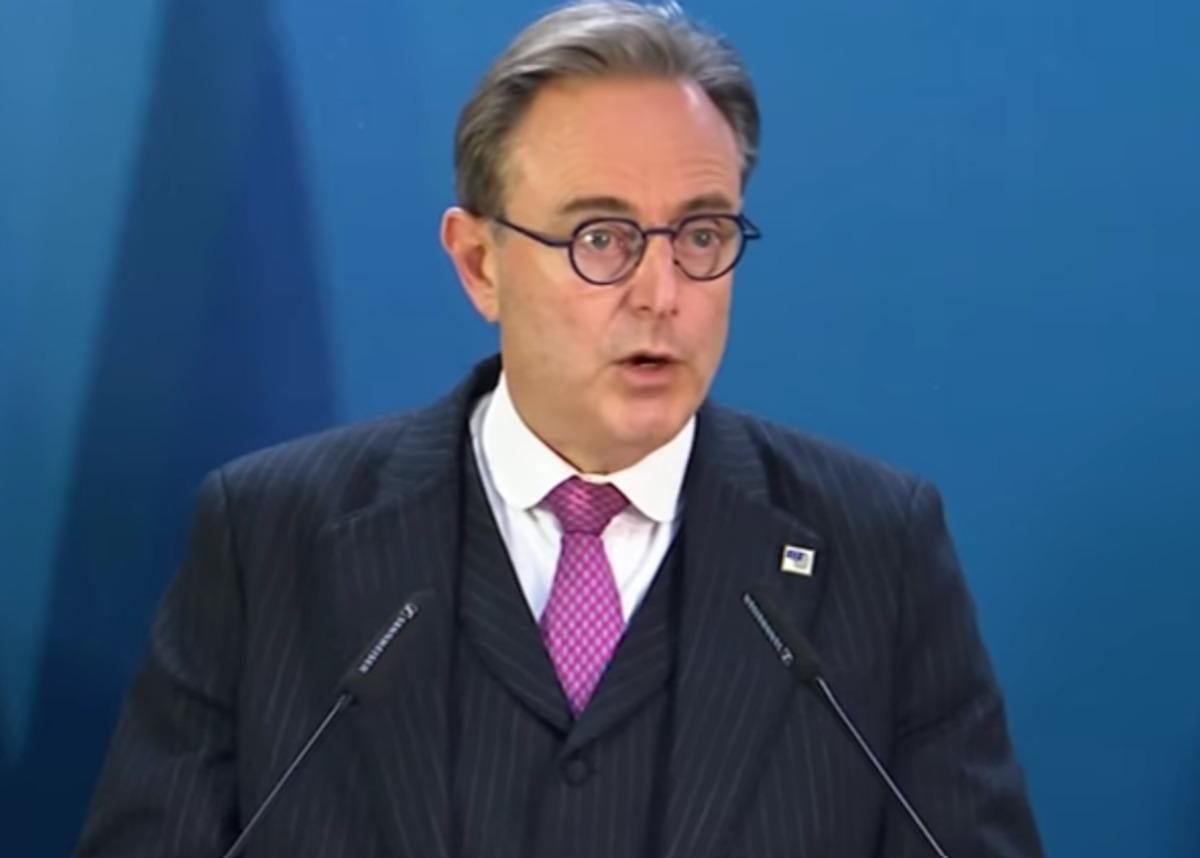 Прем'єра Бельгії розкритикували в ЄС за готовність домовлятися з Путіним