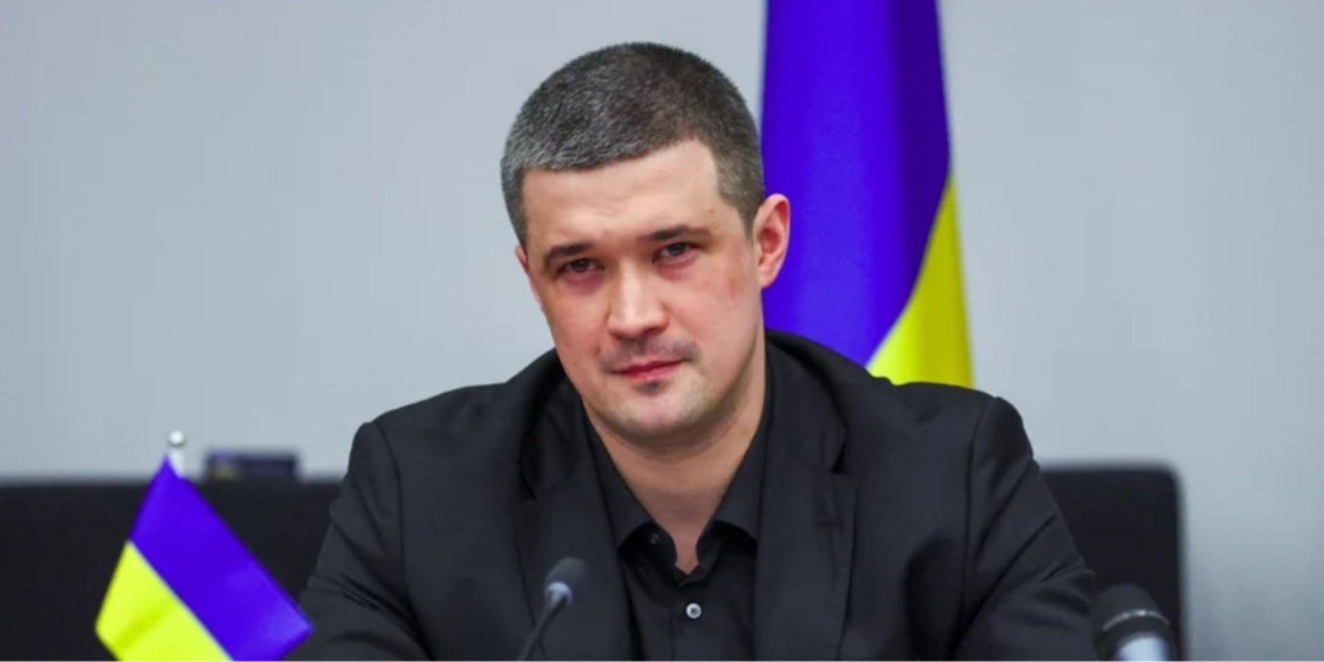 Федоров на стрімі зі Стерненком: чіткого «ні» щодо повернення в Міноборону немає