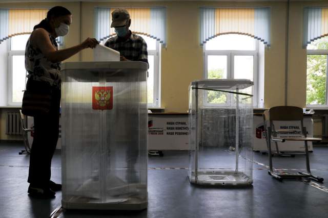 Кремль відсторонив 23 кандидати перед виборами до Держдуми за символіку Навального