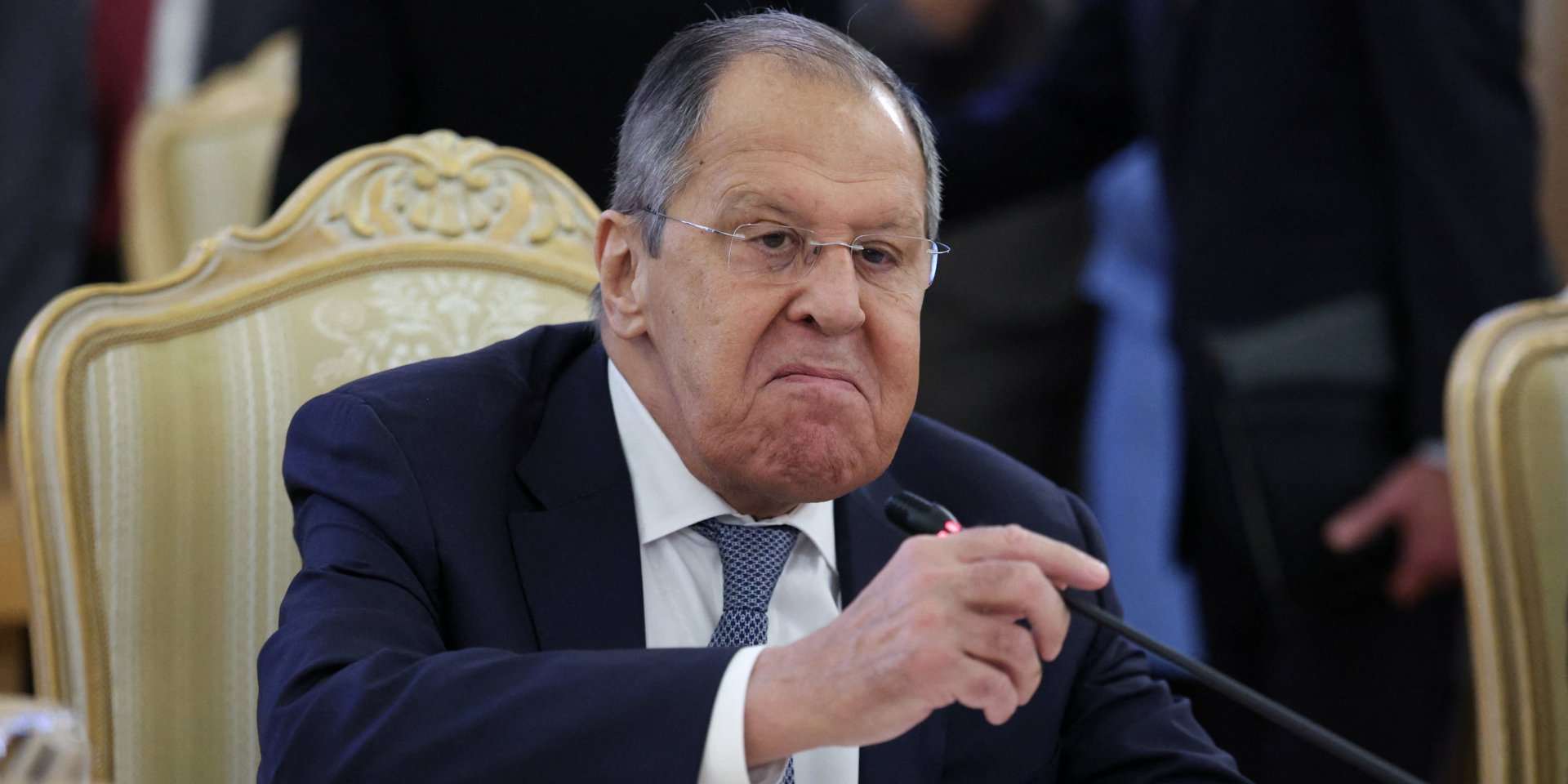Лавров відкинув зупинку по лінії фронту і пообіцяв посилити удари по Україні