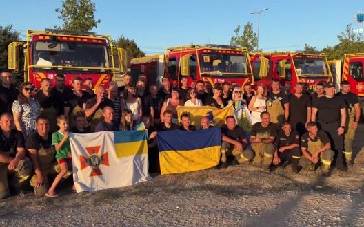 Рятувальники ДСНС повернулися з Франції після двох тижнів боротьби з лісовими пожежами