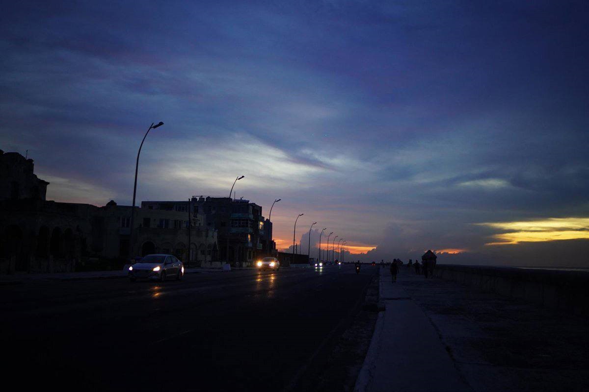 Куба відновила електропостачання на всьому острові після 29-годинного блекауту