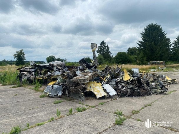 ДБР розшифрувало «чорну скриньку» Су-24М: відмова системи управління та версія зіткнення з птахом