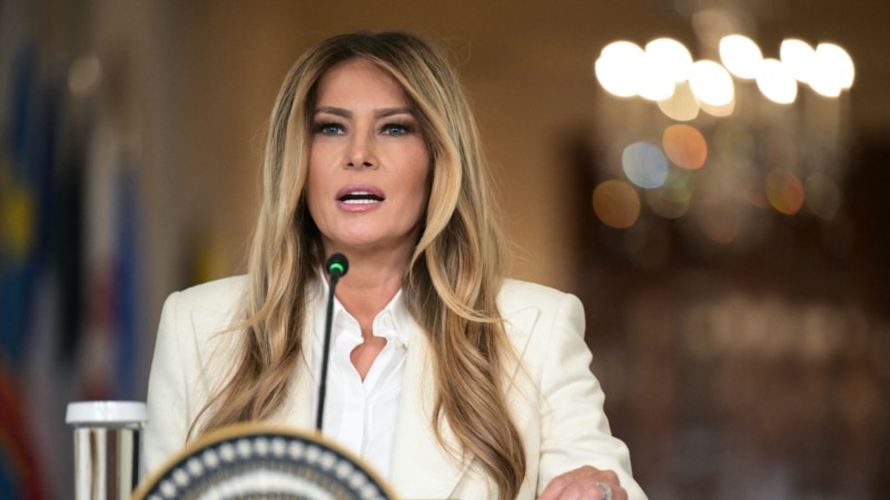 Меланія Трамп сприяла поверненню ще однієї розлученої з родиною дитини в Україну