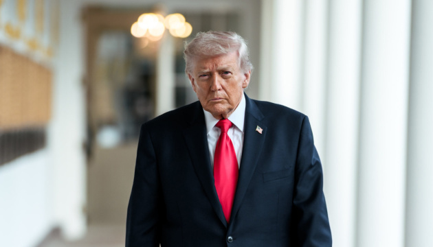 Трамп оголосив Ормузьку протоку «новою територією США» на тлі переговорів з Іраном