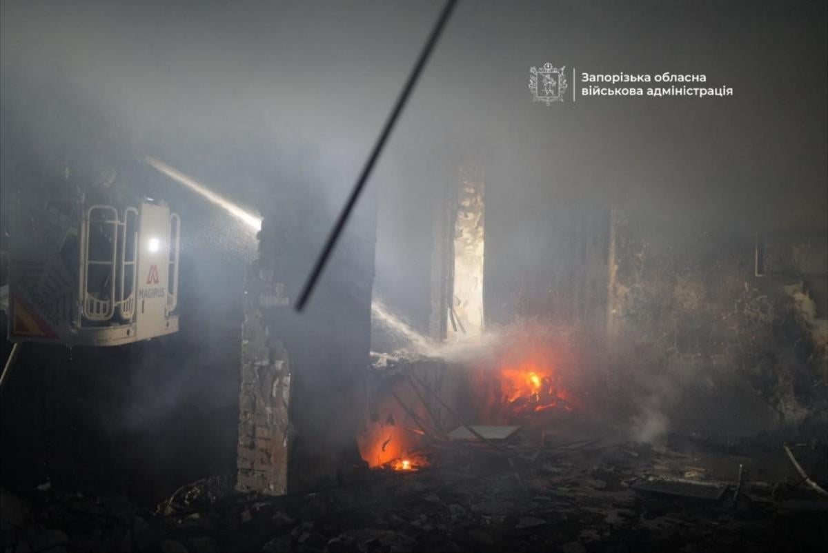 Нічний удар по Запоріжжю: КАБи та дрони, один загиблий та шестеро поранених