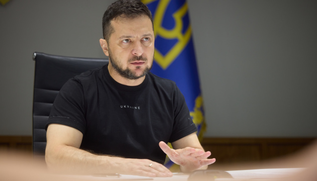 Сили оборони знищили Су-24М і чотири одиниці техніки на аеродромі «Саки» в Криму