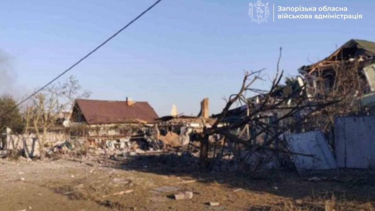 Удар Росії по Запорізькому районі: троє людей загинули, 15 поранені