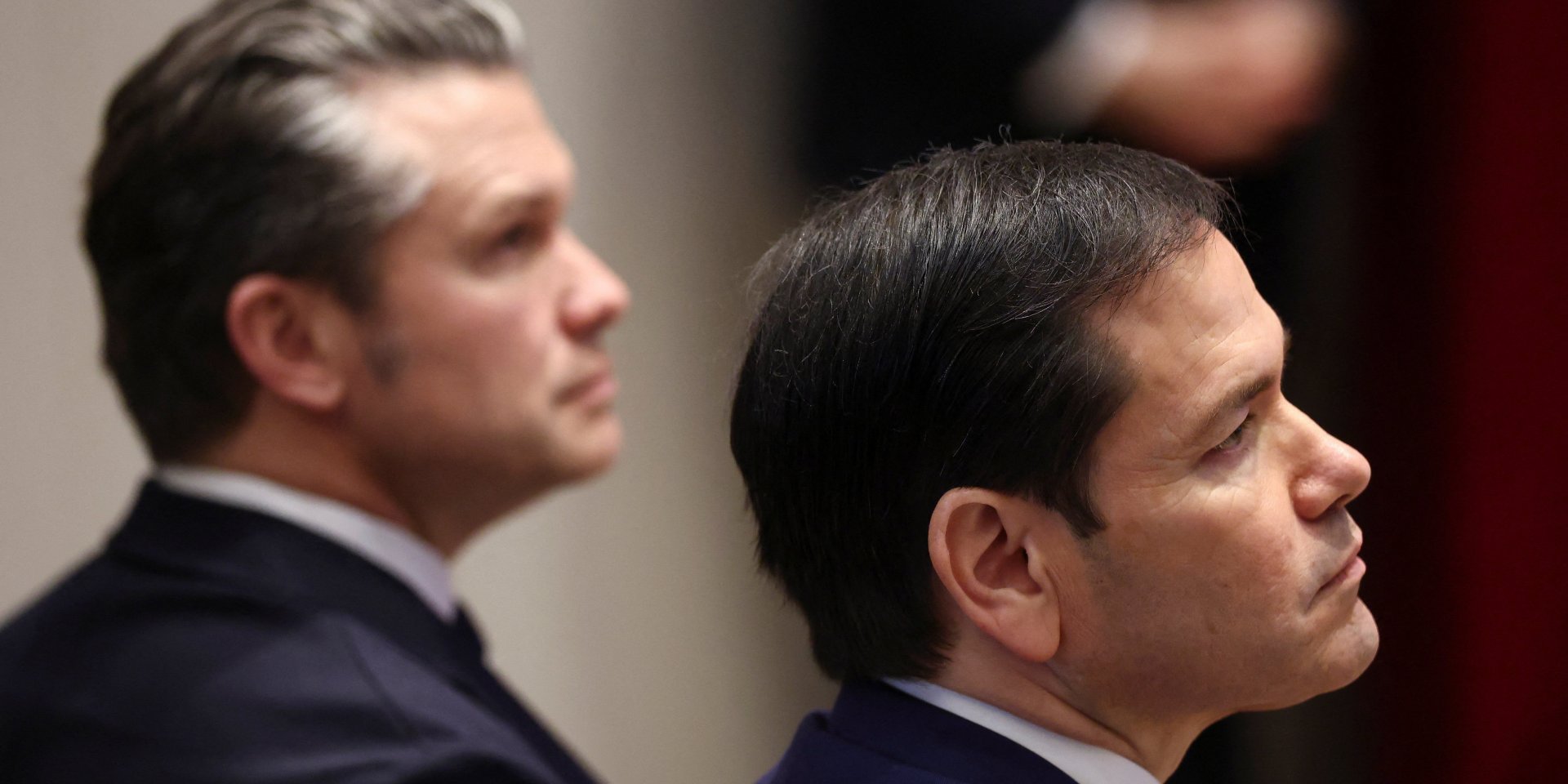 Невідомі дрони помічені над базою США, де мешкають Рубіо та Гегсет