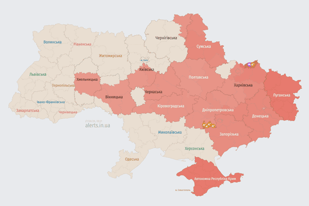 Масована вечірня атака дронів по Україні: БпЛА зафіксовано у кількох областях