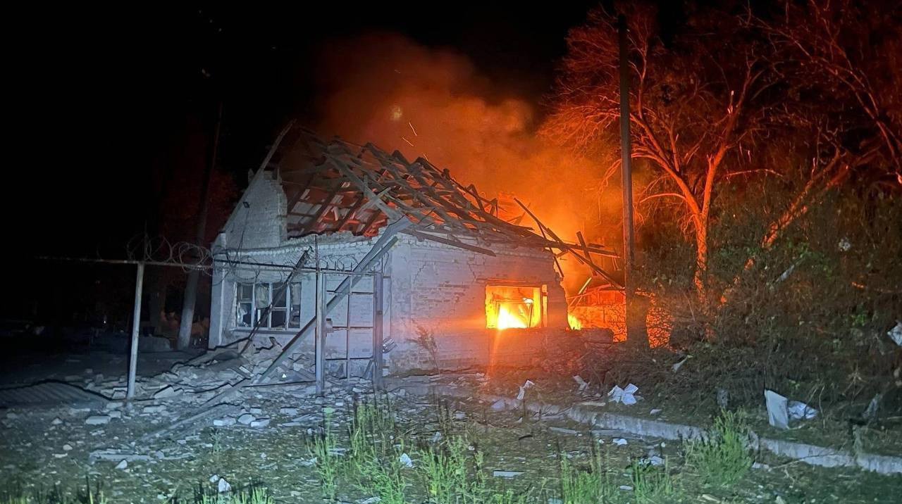 Масована нічна атака РФ: ракети та дрони вдарили по Києву, Запоріжжю, Одесі та Кременчуку
