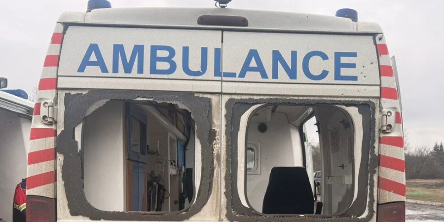 Російський дрон атакував бригаду швидкої допомоги на Харківщині: двоє поранених медиків