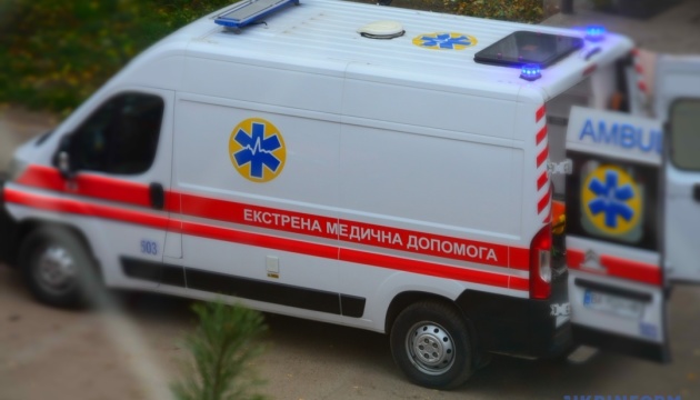 Росіяни вдарили дроном по таксі у Херсоні: серед постраждалих двоє дітей