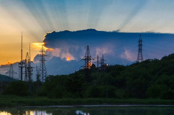 ДТЕК відновив електропостачання для майже 4,5 мільйона домівок у серпні