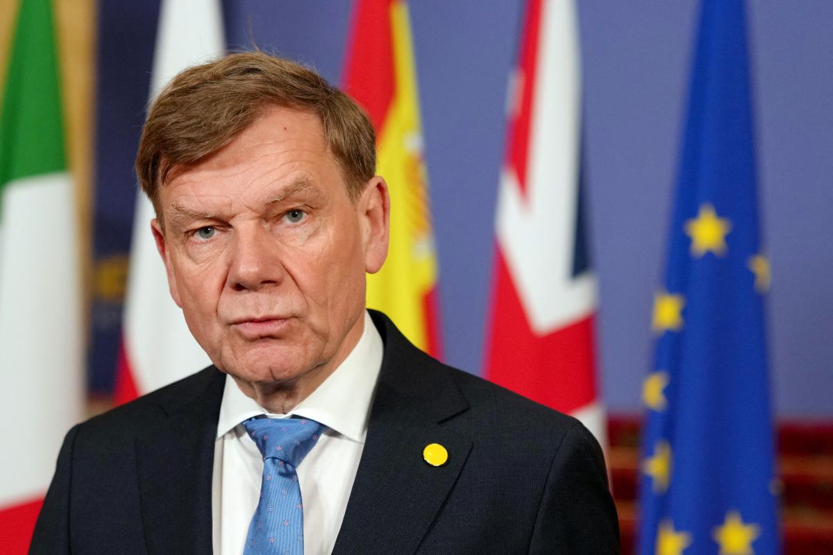 МЗС Німеччини: українські чоловіки призовного віку мають повернутися на батьківщину