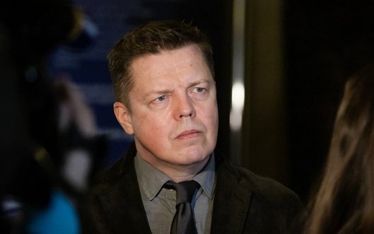 Скандал із генпрокурором Кравченком: хто відповідальний за його виїзд за кордон