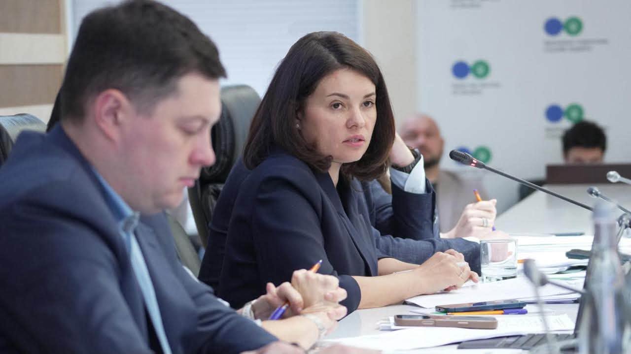 Скандали в ОГП після звільнення Кравченка: обшуки у Карнаух та паспорт РФ у заступника прокурора