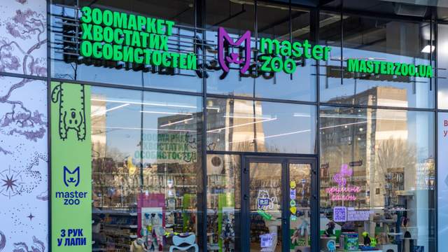 Удар РФ знищив логістичний склад мережі зоомаркетів MasterZoo на Київщині
