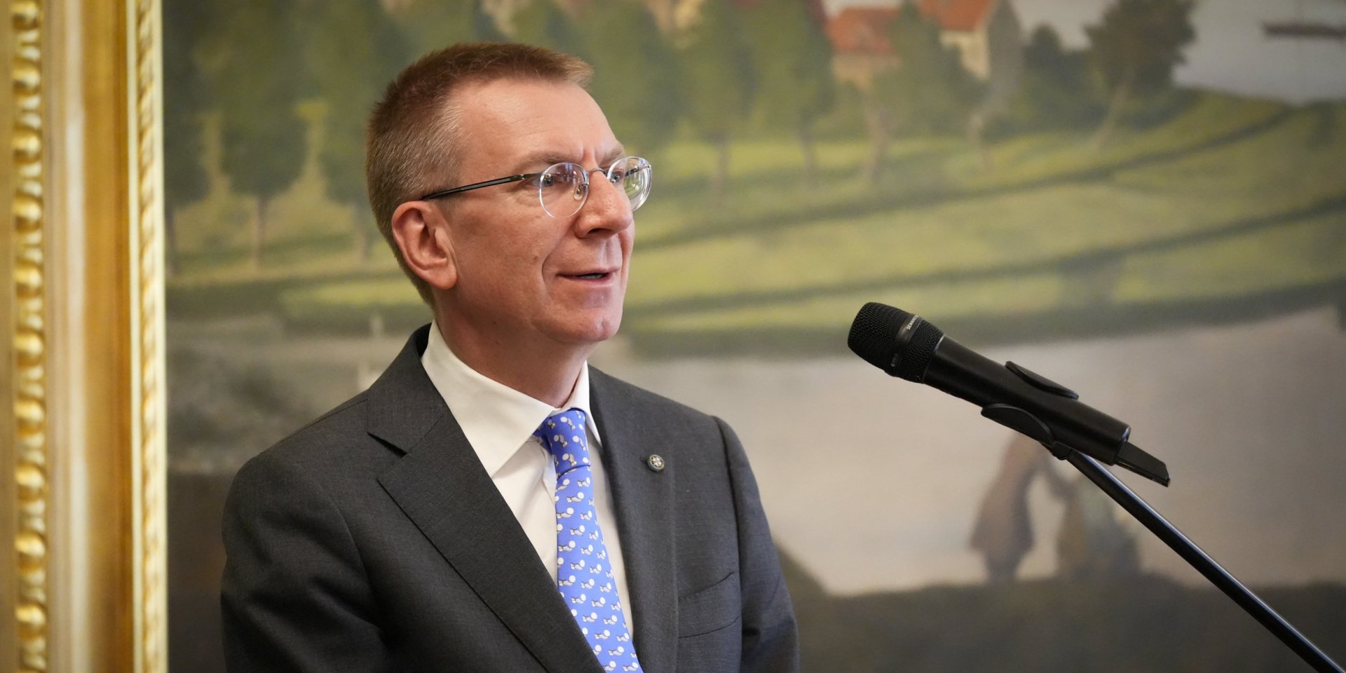 Президент Латвії: більшість країн НАТО не зможе відбити атаку російських ракет