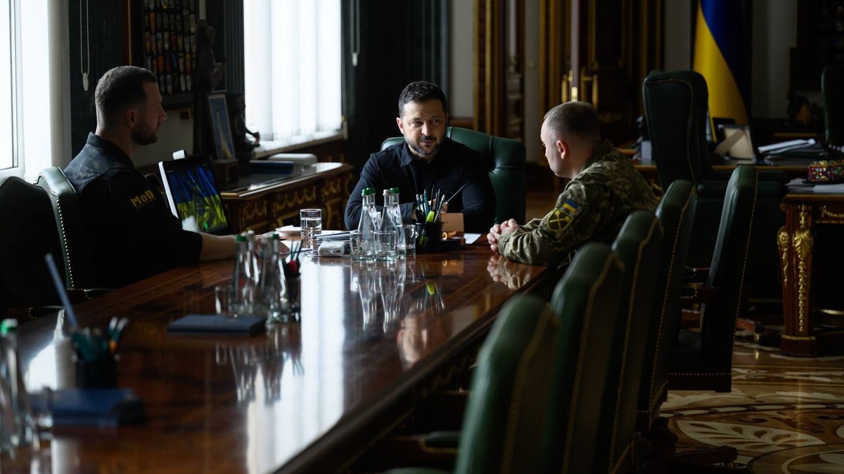 Зеленський погодив нові далекобійні операції у відповідь на обстріли Росії