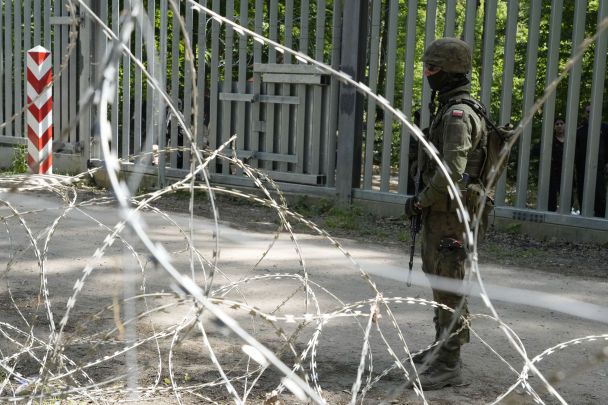 Польща встановить понад тисячу сирен вздовж східного кордону через удари РФ