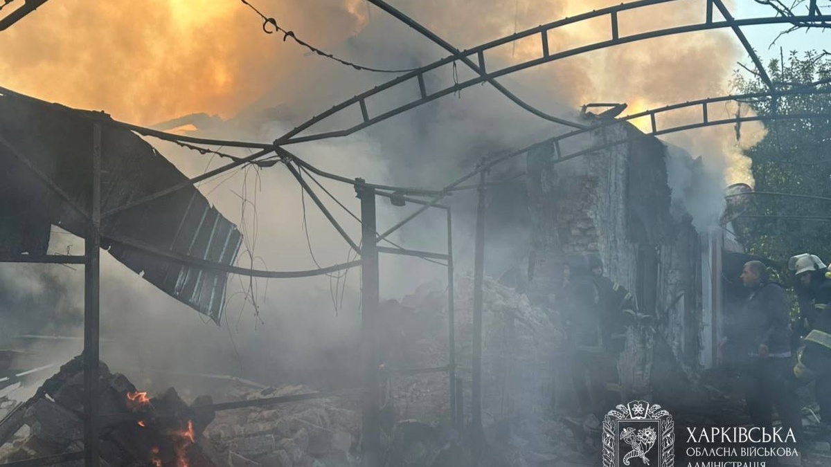 Удар РФ по Лозовій на Харківщині: загинула жінка, дитина з опіками, зруйновано вокзал