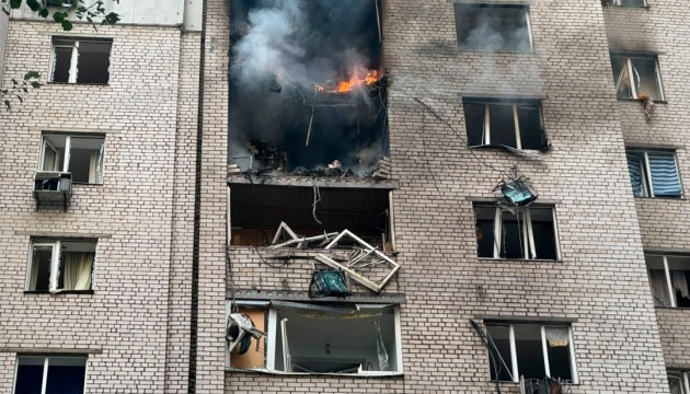 Ранковий удар по Печерськ у Києві: загинув 14-річний хлопець, семеро поранено