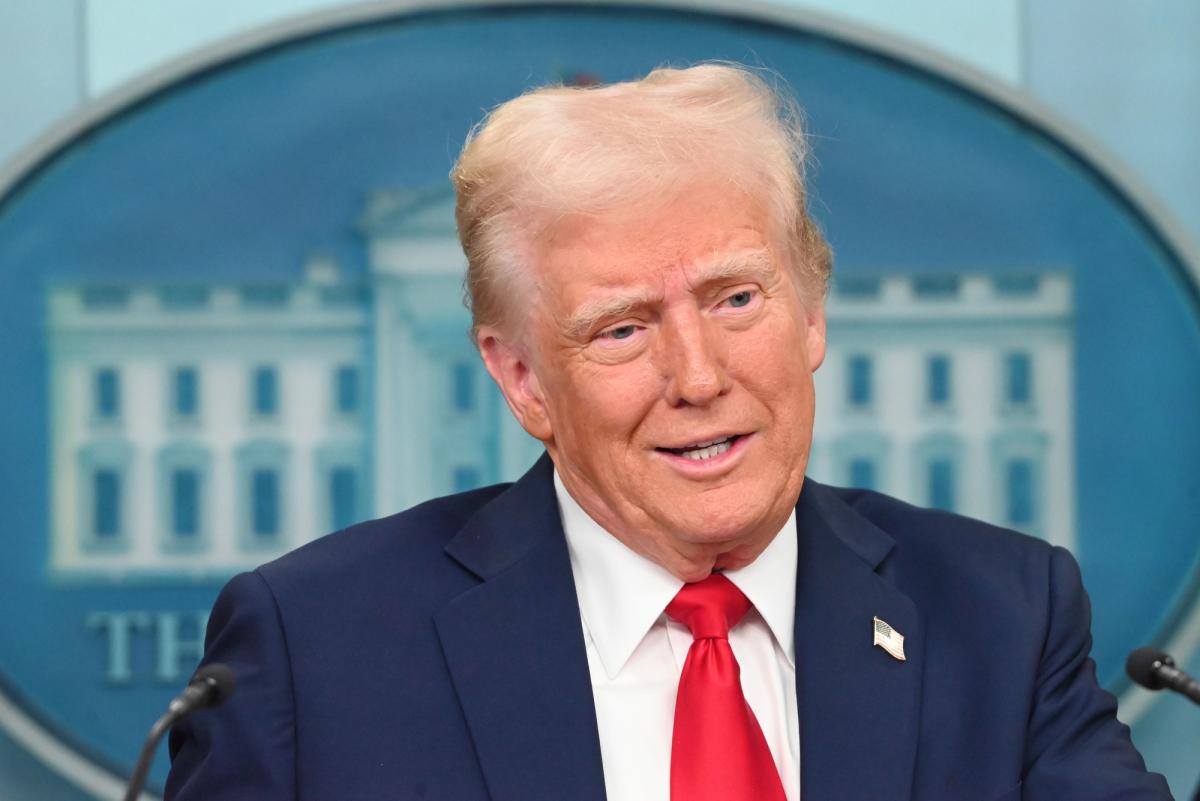 Трамп сподівається, що Зеленський і Путін укладуть угоду ще до настання зими