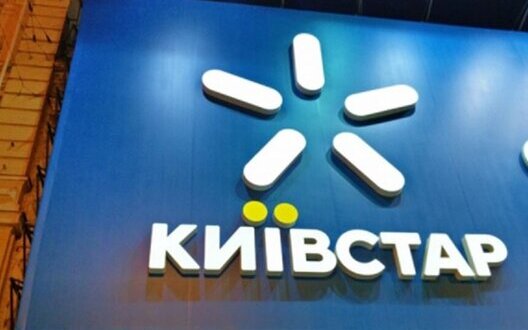 Ранковий удар по Києву: дрон влучив у школу та пошкодив офіс «Київстар»