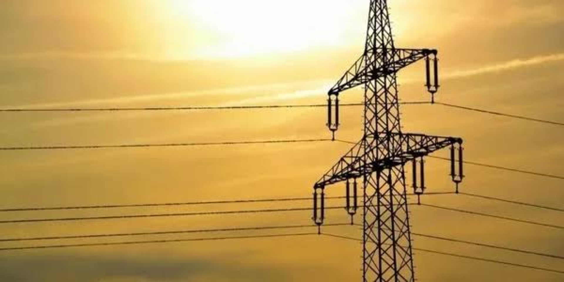 Аварійні відключення у Києві та трьох областях: метро в темряві, транспорт зупинено