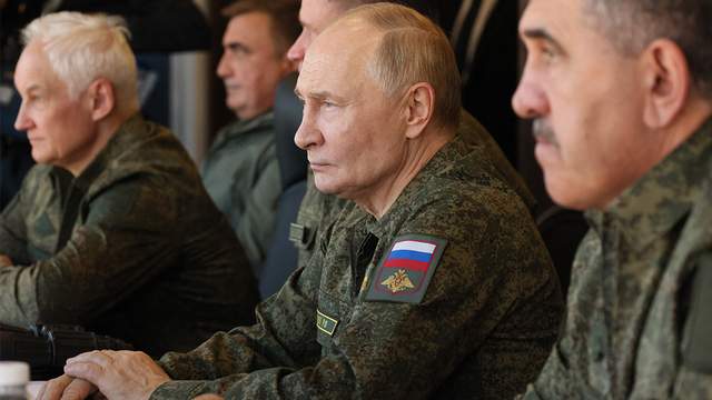 Росія закладає рекордний воєнний бюджет на 2027 рік: $205 млрд — Путін готується до тривалої війни