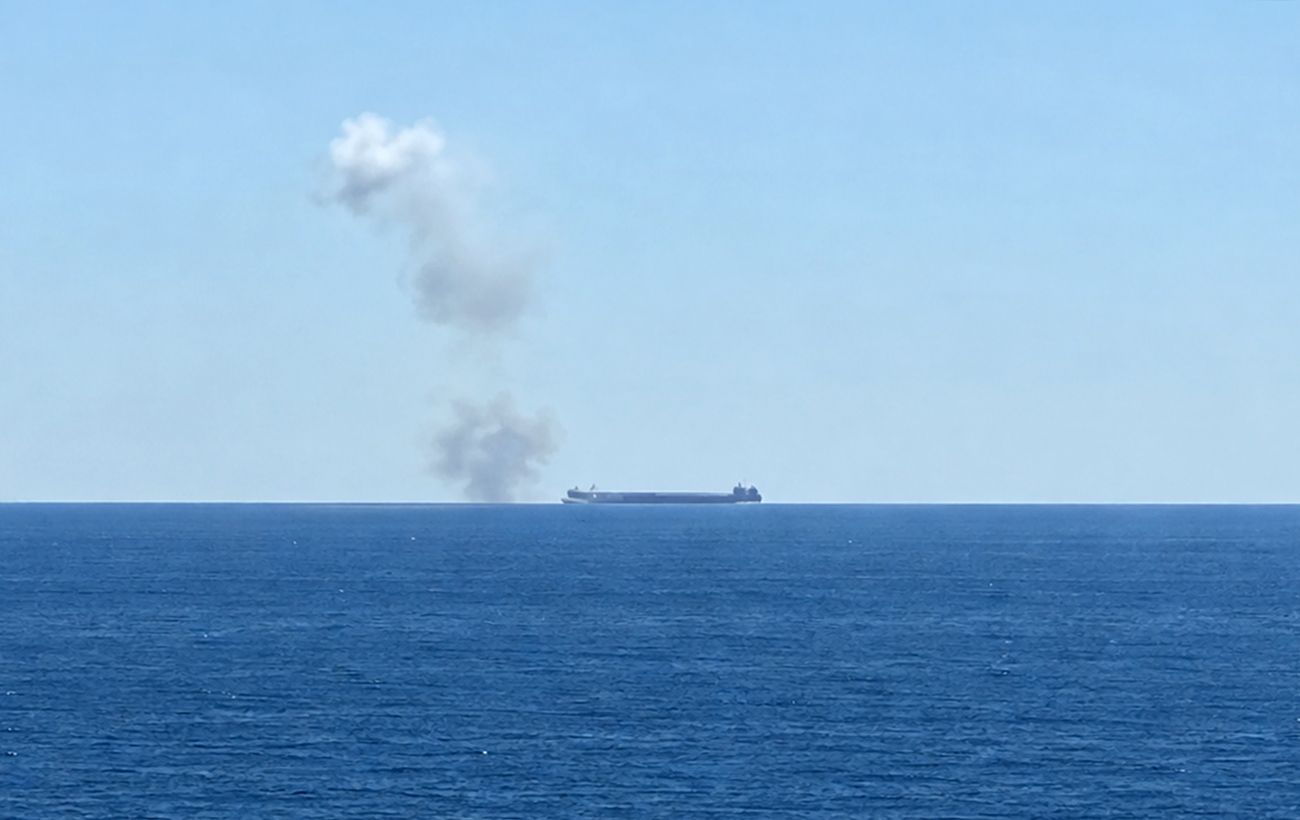 Дрон атакував зерновоз у Чорному морі поблизу Румунії: двоє загиблих, судно затонуло