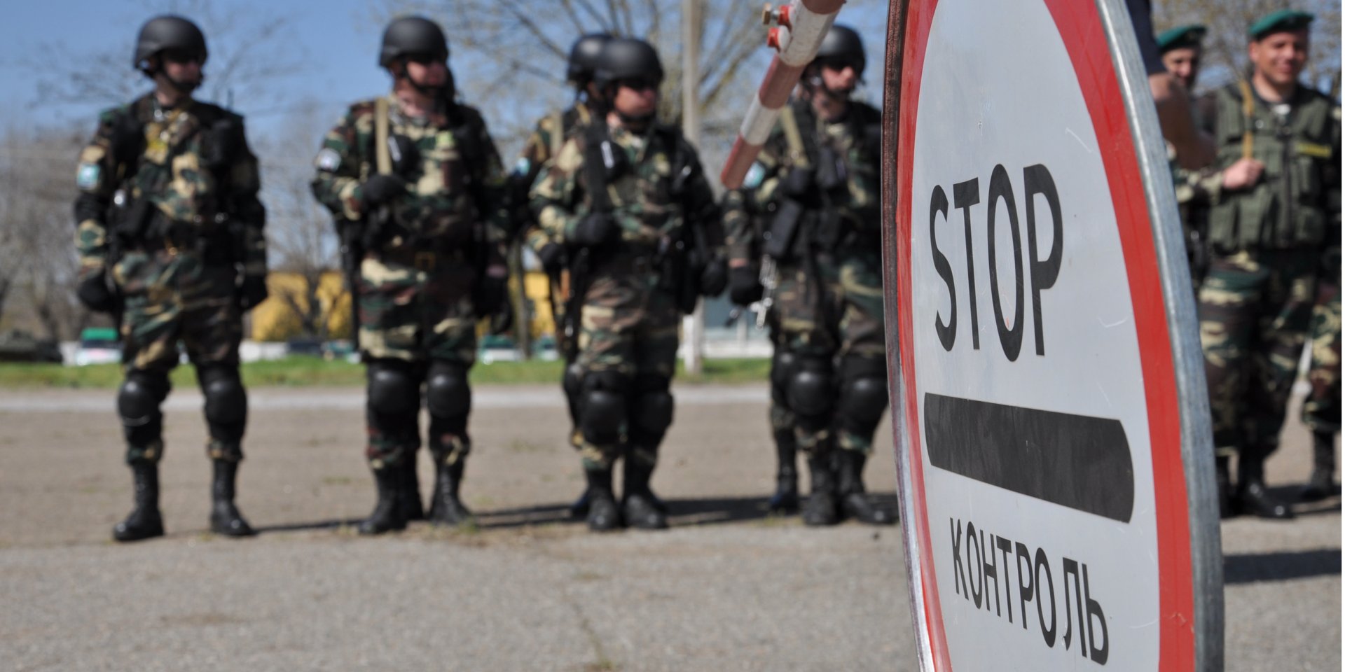 Озброєна група з Білорусі прорвалася до Латвії: пошкодила інфраструктуру та викрала камери