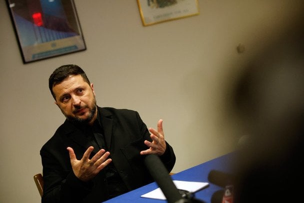Зеленський і Мілібенд вшанували пам'ять загиблих від ракетного удару у Прилуках