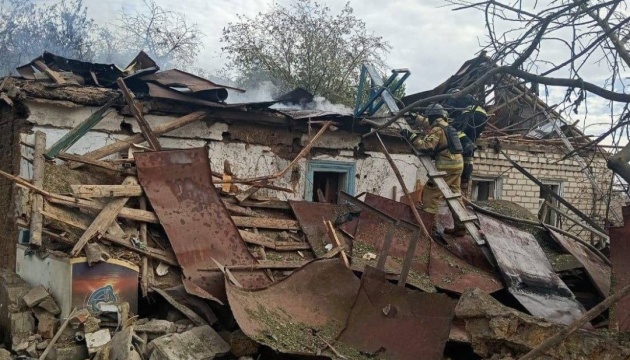 Ворог вдарив КАБом по Васильківській громаді на Дніпропетровщині: загинули двоє чоловіків