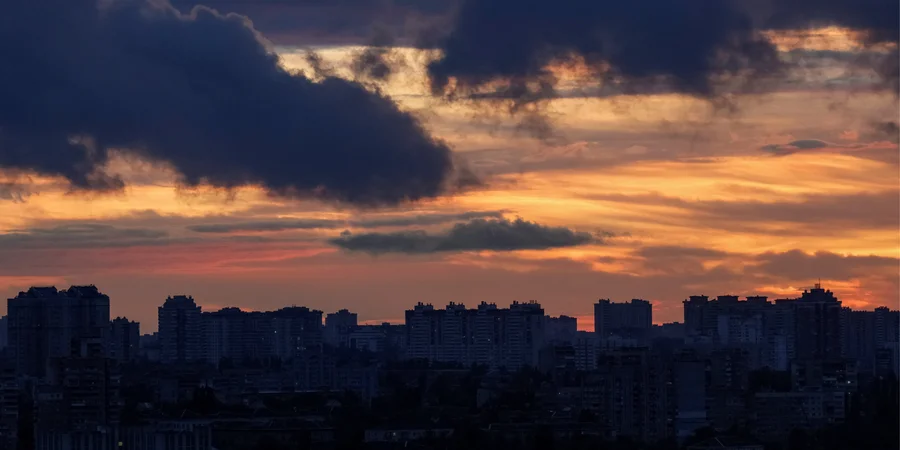 У Києві екстрені відключення електрики: графіки не діють через пошкодження інфраструктури