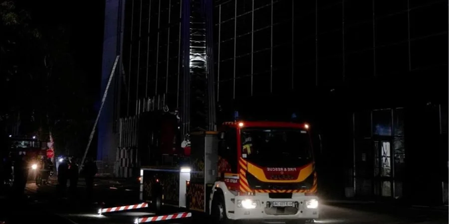 Уламки «Шахеда» впали на ТРЦ «Адреналін Сіті» у Луцьку — спалахнула пожежа