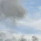 У Печерському районі Києва дрон впав біля будинку: горить авто, є пошкодження