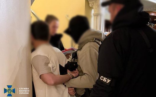 СБУ затримала керівника кадрового підрозділу Держмитслужби за хабар $25 000