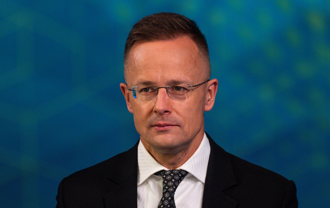 Сійярто підтвердив: він дзвонить Лаврову прямо під час закритих засідань ЄС