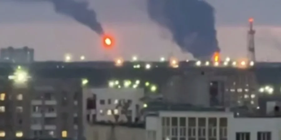 Удар ЗСУ по Сургутському ЗСК Газпрому за 2400 км від кордону