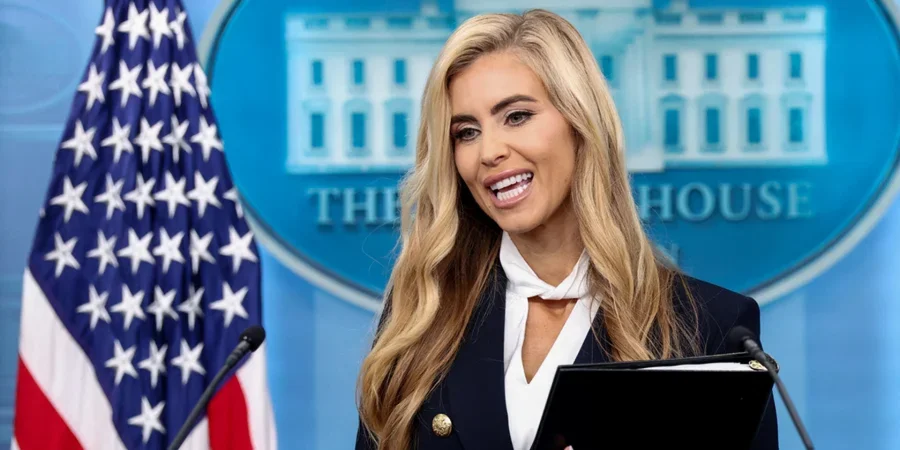 Трамп звільнив прессекретарку Білого дому Кеті Захарію через 5 днів після призначення