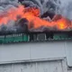 Удар РФ по Маневичах: пожежа на заводі, витік аміаку, жителів закликали евакуюватись